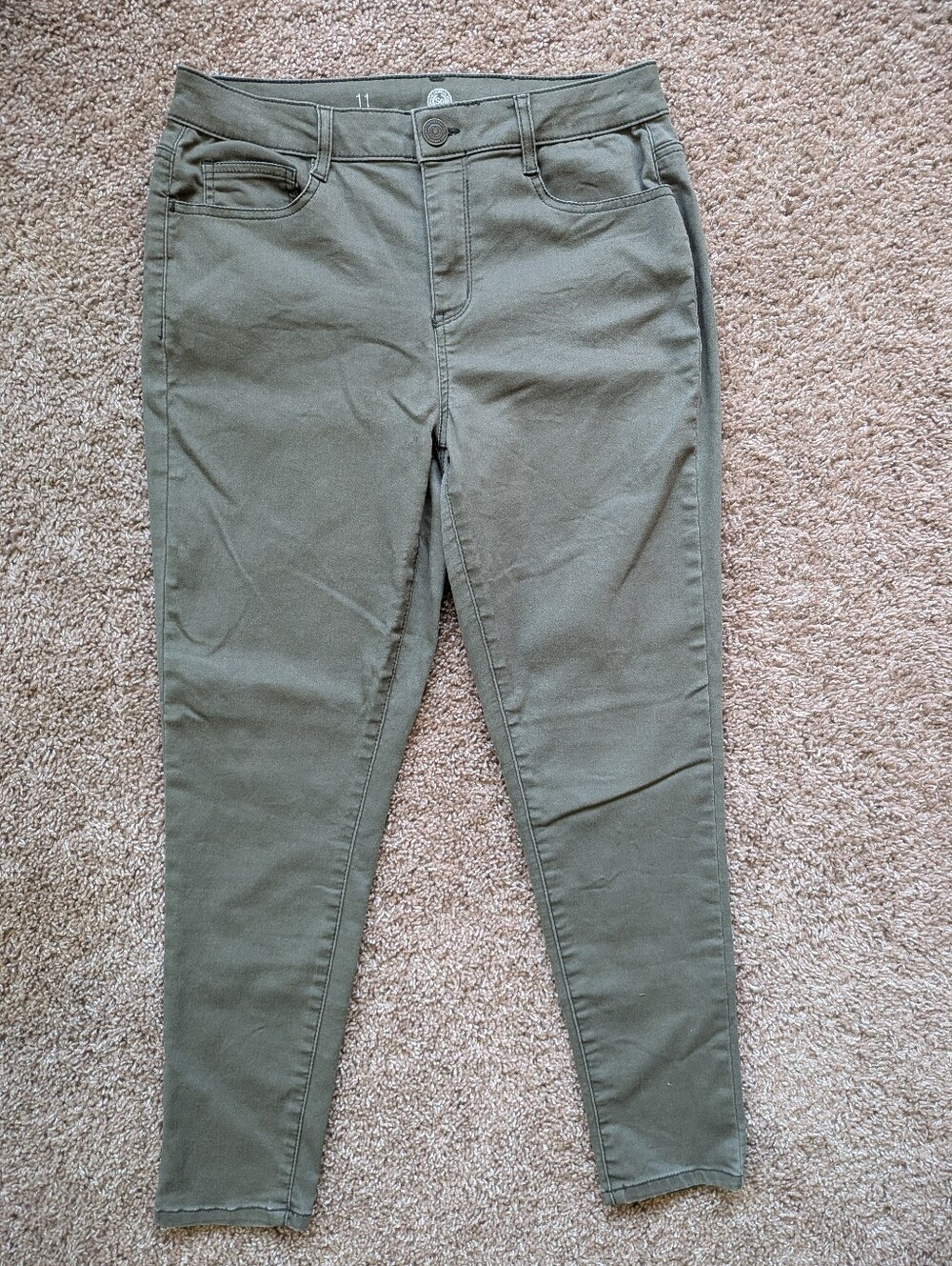 SO Olive Green Jegging Jeans Juniors Size 11